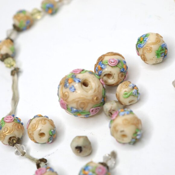 Vintage Murano Venetian Cream Wedding Cake Art Glass Beads Necklace 1930s Floral - Picture 4 of 11